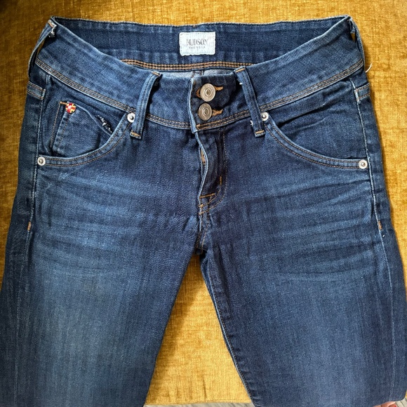 HUDSON Jeans - Picture 3 of 5